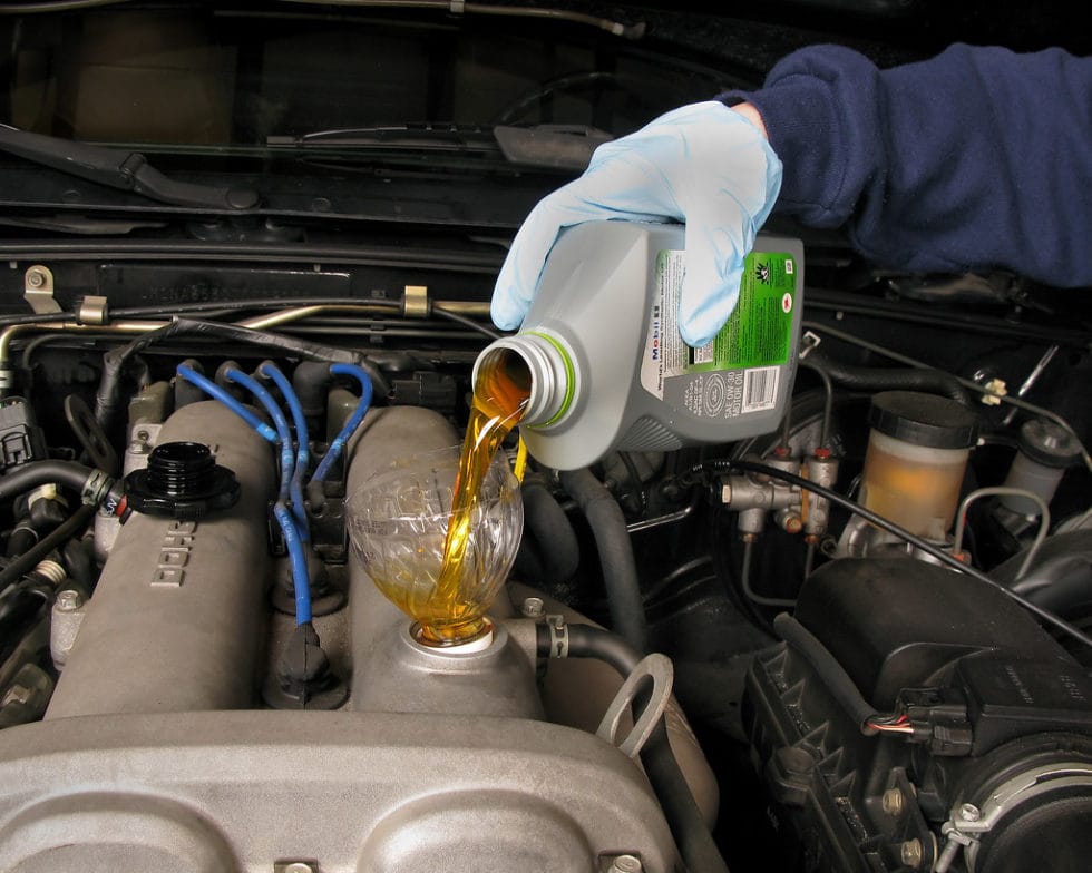Truck Oil Change Mobile Diesel Mechanic Sacramento, CA